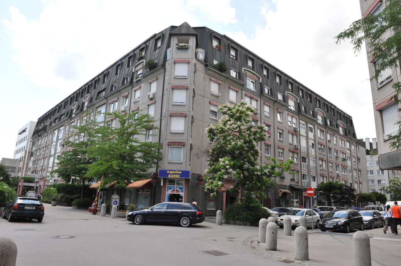 Apartment Zala With Free Parking Tour As Ljubljana Luaran gambar